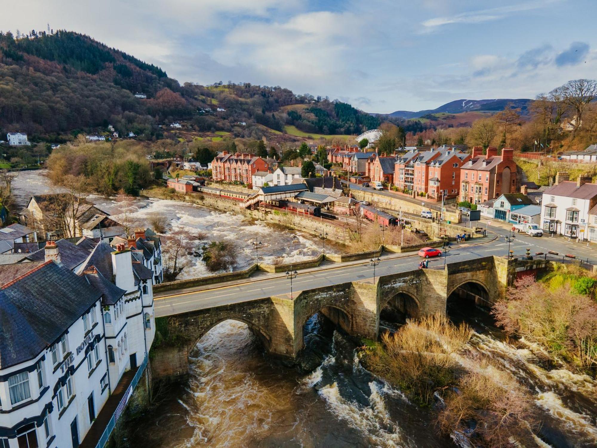 Fern Studio 1 Bedroom Apartment Llangollen Exterior photo